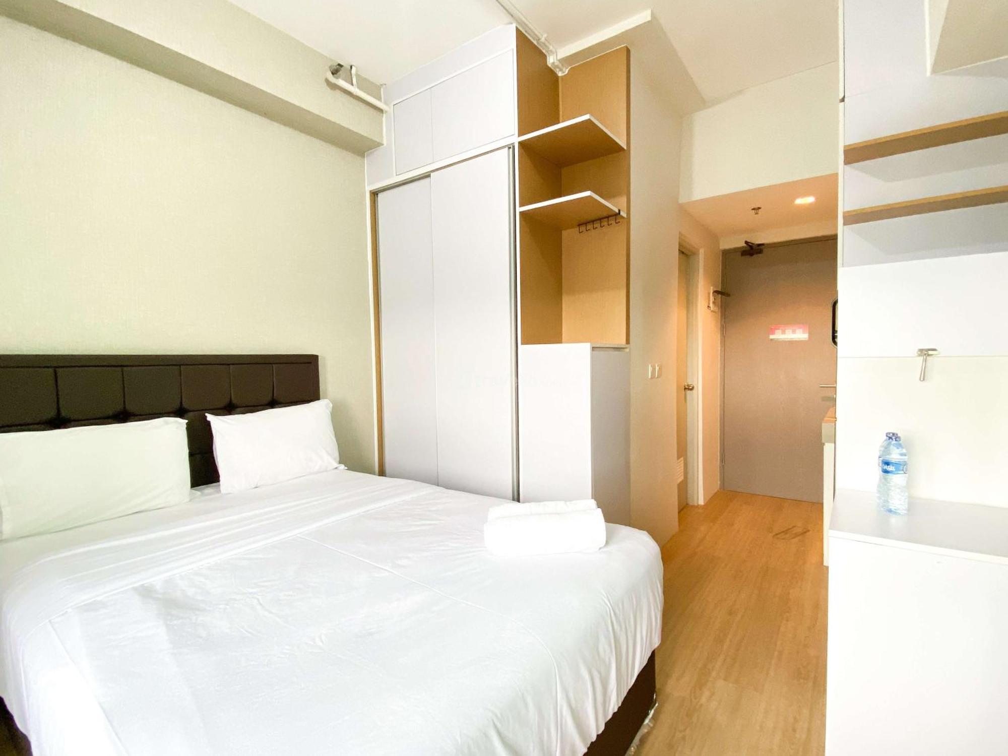 Best Homey And Nice Studio At Vasanta Innopark Apartment By Travelio Cikarang Dış mekan fotoğraf